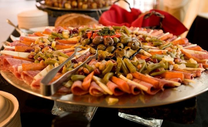 Feasting for FEAST:  Thursday, September 4th at The Pillar!